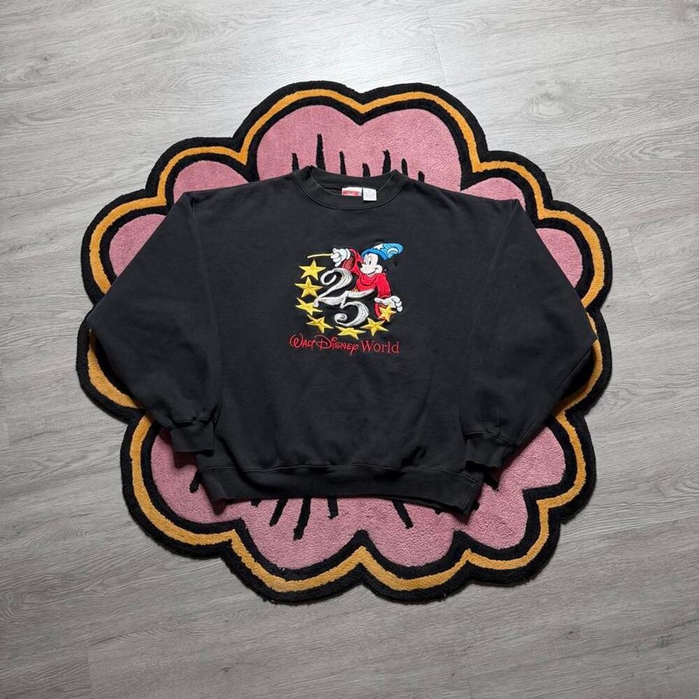 Vintage 90’s Walt Disney World 25th Anniversary Mickey Embroidered Sweatshirt XL